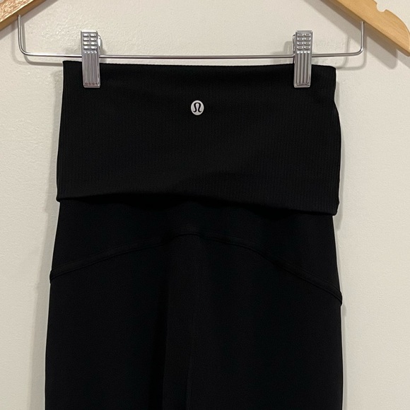 Lululemon Align Super-High-Rise Ribbed-Waist Jogger Black 0 - Picture 9 of 14